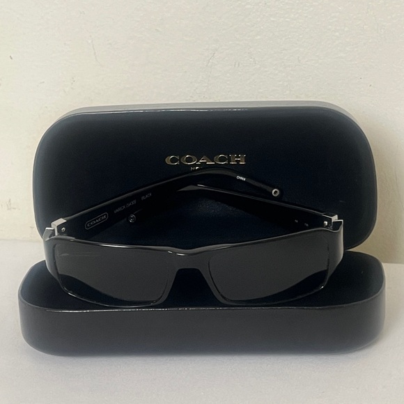 Coach Varick LC  (430) Rectangular Sunglasses Black W/Case OS. Unisex - Picture 14 of 16